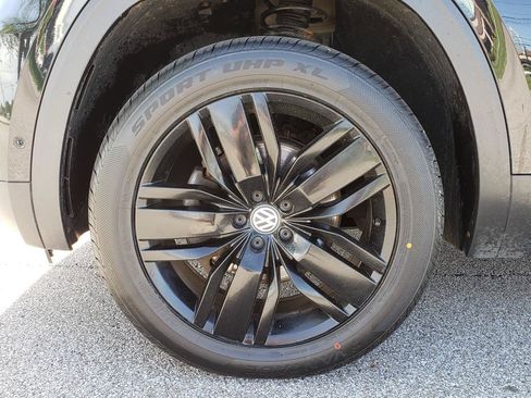 Used 2019 Volkswagen Atlas SEL Premium AWD/4WD image 27