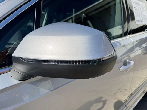 Used 2022 Audi Q7 Premium Plus w/ Premium Plus Package image 10