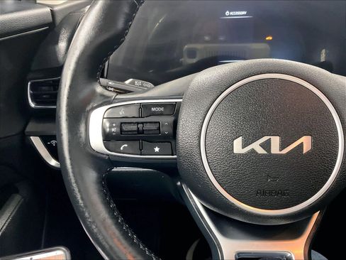 Used 2023 Kia Sportage EX image 22