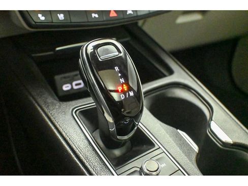 Used 2023 Cadillac XT4 Premium Luxury image 41