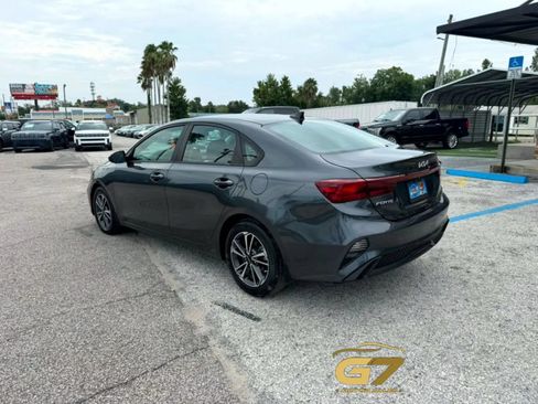 Used 2022 Kia Forte LXS FWD image 11
