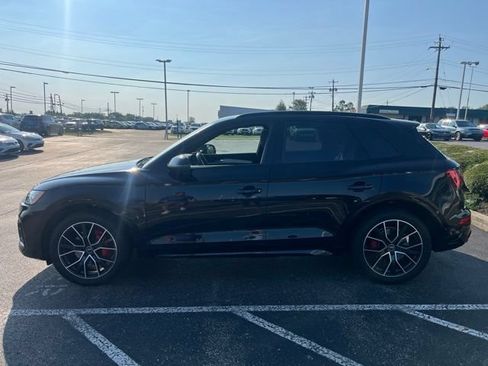Used 2021 Audi SQ5 Prestige w/ Prestige Package AWD/4WD image 2