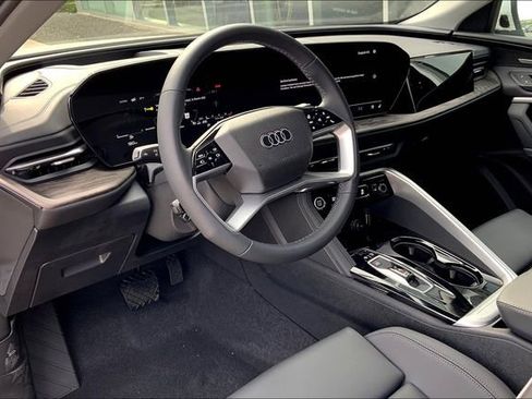 New 2025 Audi Q5 2.0T Premium Plus image 5