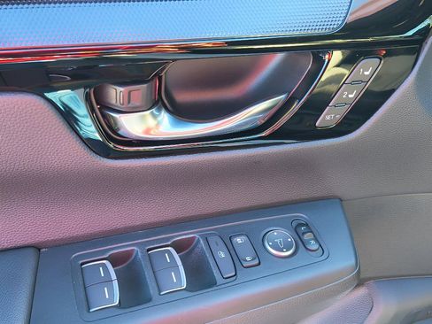 Used 2025 Honda CR-V Sport Touring image 14