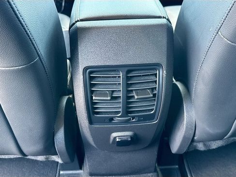 Used 2018 Ford Escape SEL AWD/4WD image 27