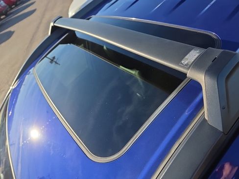 Used 2023 Toyota Corolla Cross XLE image 12