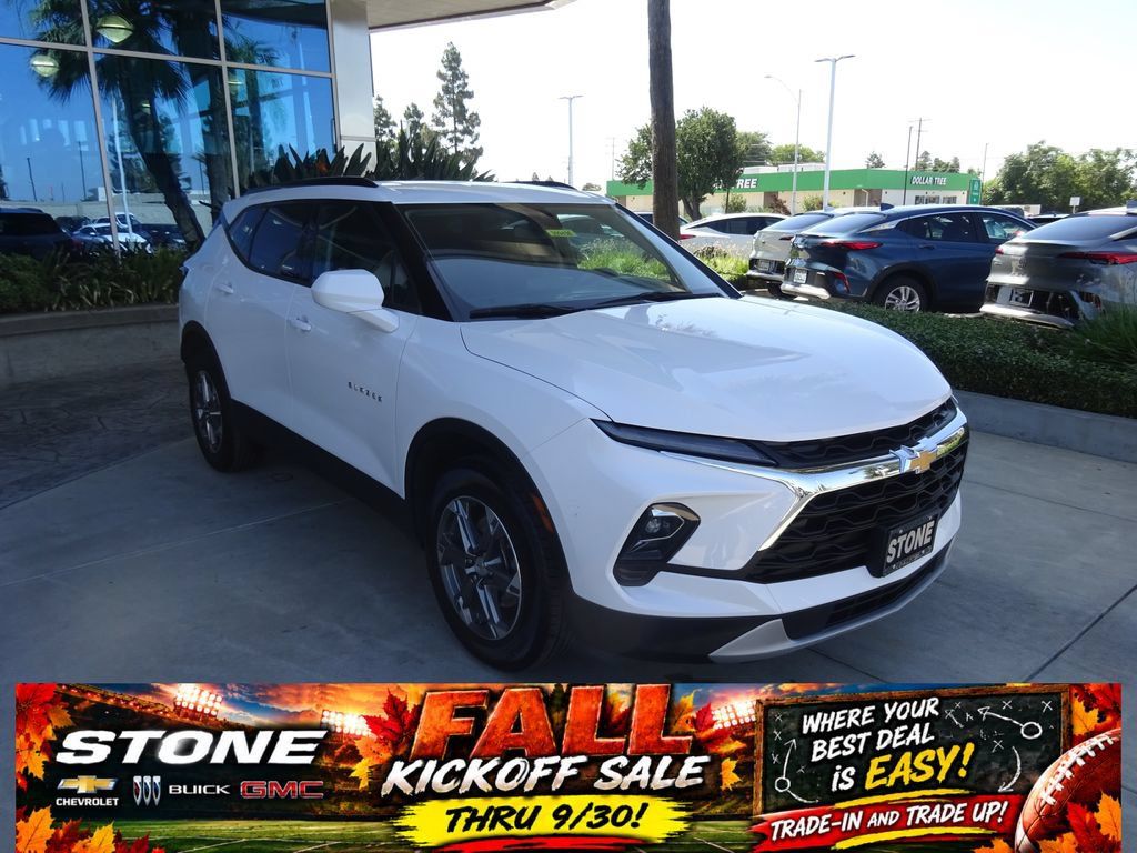 Certified 2023 Chevrolet Blazer LT w/ Convenience Package FWD 360° Tour