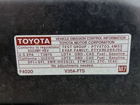 Used 2023 Toyota Sequoia TRD Pro AWD/4WD image 22