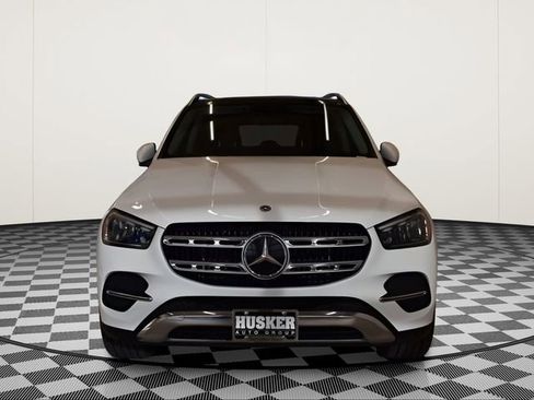 Used 2025 Mercedes-Benz GLE 350 4MATIC image 3