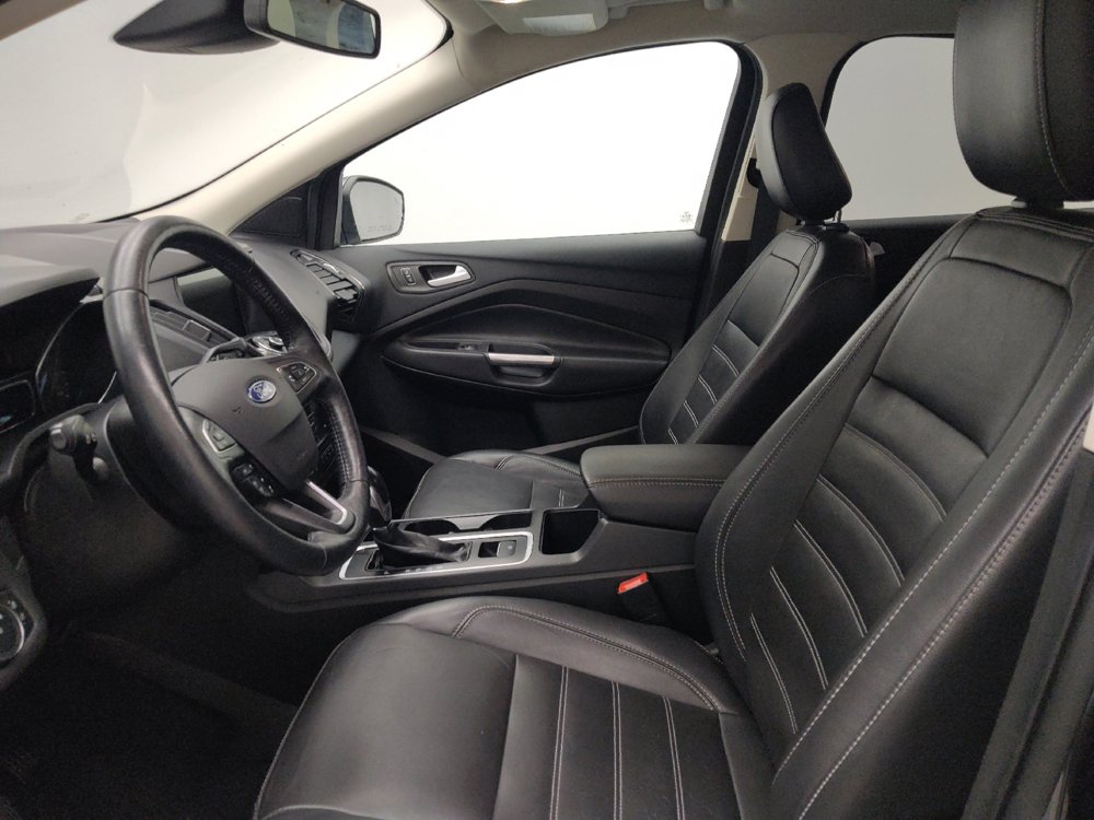 Used 2018 Ford Escape Titanium w/ Ford Safe & Smart Package AWD/4WD image 17