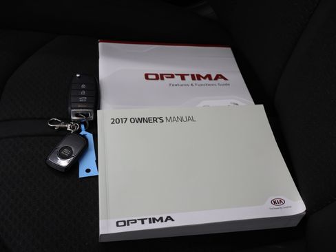 Used 2017 Kia Optima LX FWD image 52