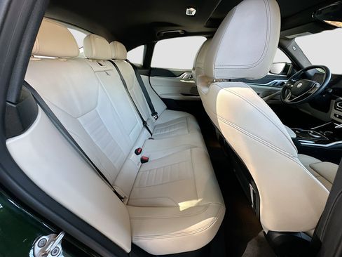 Used 2023 BMW i4 eDrive35 w/ Premium Package image 28