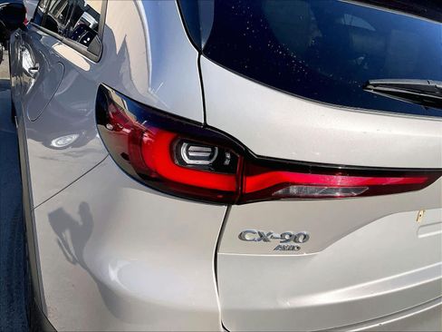 Used 2024 MAZDA CX-90 3.3 Turbo w/ Preferred Plus image 35