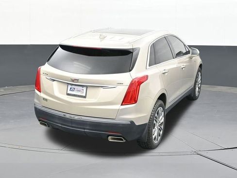 Used 2017 Cadillac XT5 Premium Luxury image 60