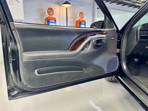 Used 1998 Chevrolet Monte Carlo Z34 image 23