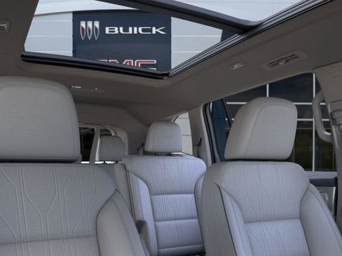 New 2026 Buick Enclave Avenir w/ Super Cruise Package FWD image 24