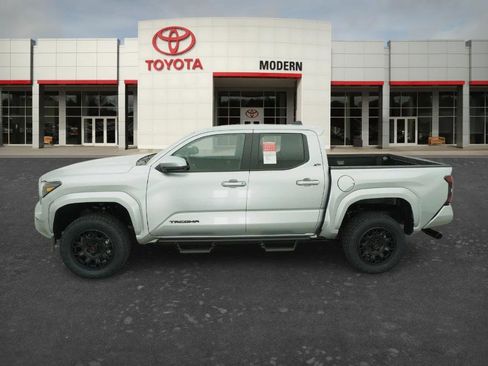 New 2026 Toyota Tacoma SR5 AWD/4WD image 22