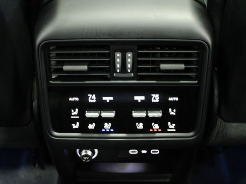 New 2026 Porsche Cayenne S AWD/4WD image 49