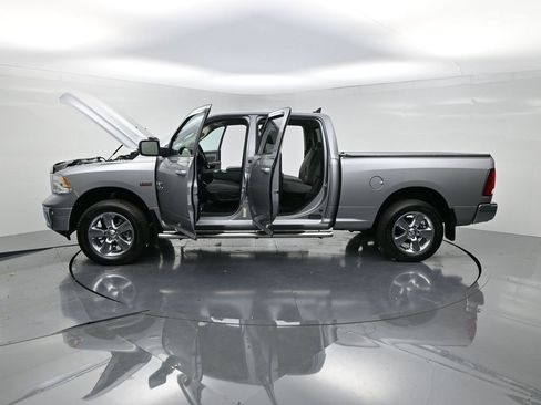 Used 2019 RAM 1500 Big Horn image 29