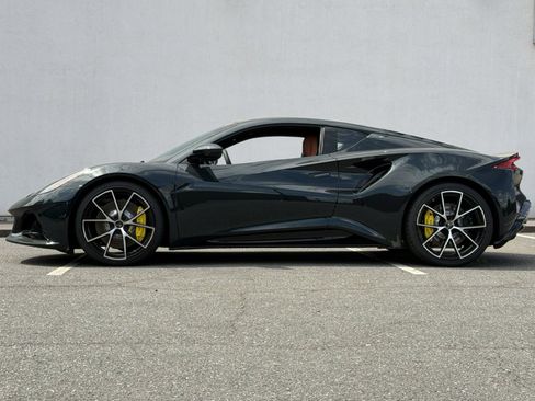 Used 2025 Lotus Emira RWD image 3