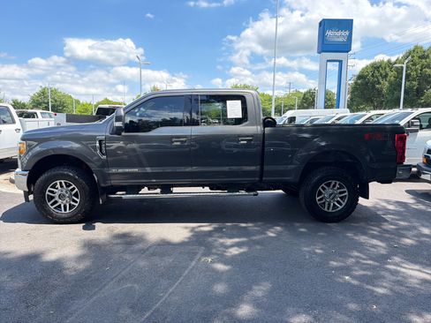 Used 2017 Ford F250 Lariat w/ Lariat Value Package AWD/4WD image 7