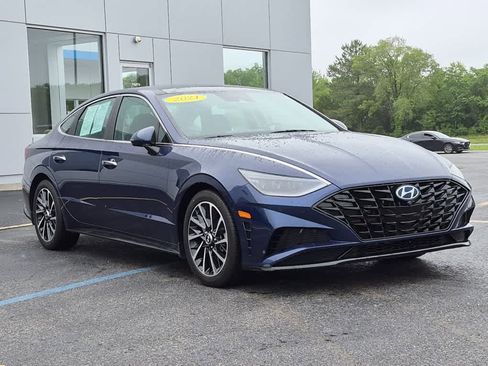 Used 2021 Hyundai Sonata Limited FWD image 2