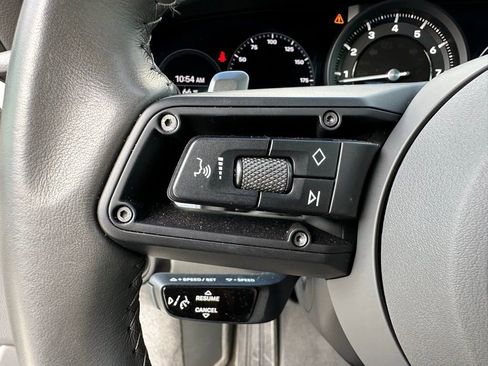 Used 2020 Porsche 911 Carrera image 18