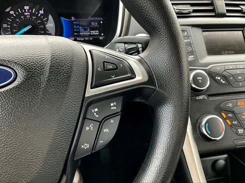 Used 2018 Ford Fusion S image 23