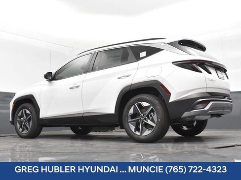 Used 2025 Hyundai Tucson SEL AWD/4WD image 29