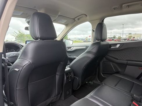 Used 2020 Ford Escape SEL FWD image 12