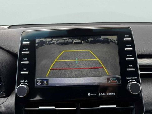 Used 2019 Toyota Avalon XSE image 29