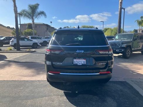 Used 2021 Jeep Grand Cherokee L Limited AWD/4WD image 9