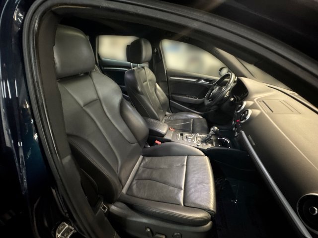 Used 2017 Audi A3 e-tron Premium w/ Sport Package FWD image 25