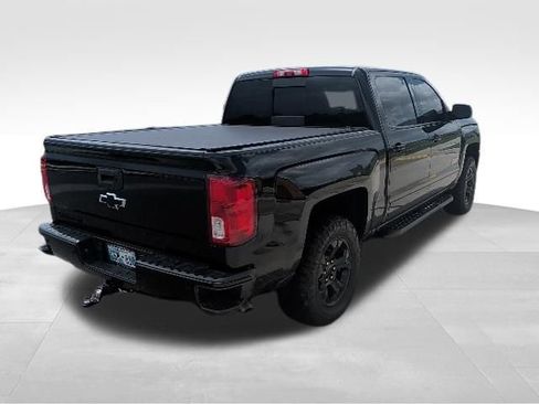 Used 2017 Chevrolet Silverado 1500 LTZ Z71 w/ LTZ Plus Package AWD/4WD image 3