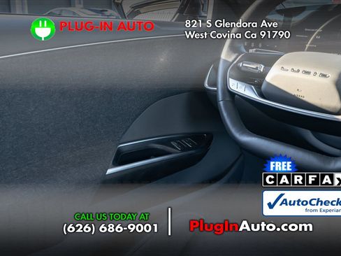 Used 2024 Lucid Air Touring image 19