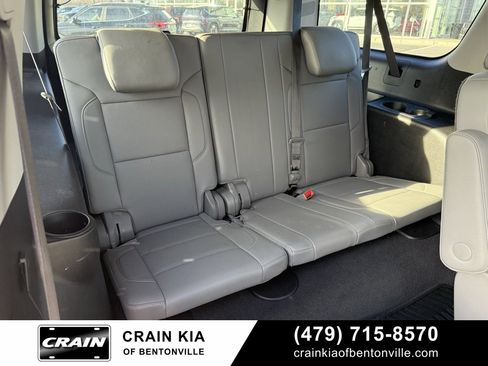 Used 2019 Chevrolet Suburban LT w/ LT Signature Package image 31