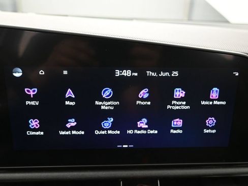 Used 2023 Kia Niro EX FWD image 11