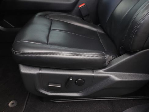 Used 2024 Ford Expedition Max XLT RWD image 19