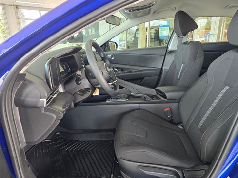 New 2026 Hyundai Elantra SE image 18