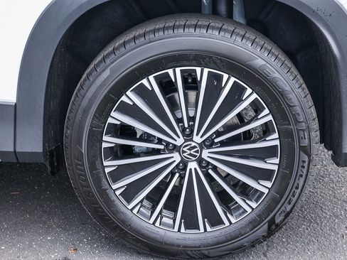 New 2025 Volkswagen Tiguan S image 11