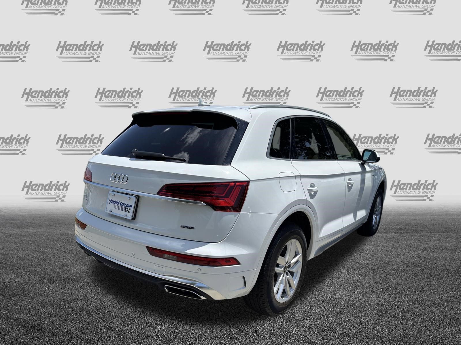 Certified 2023 Audi Q5 2.0T Premium w/ Convenience Package AWD/4WD image 10