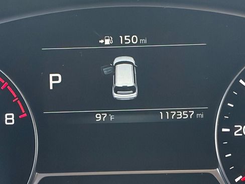 Used 2019 Kia Soul ! FWD image 12