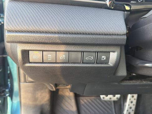 Certified 2025 Toyota Camry SE FWD image 19