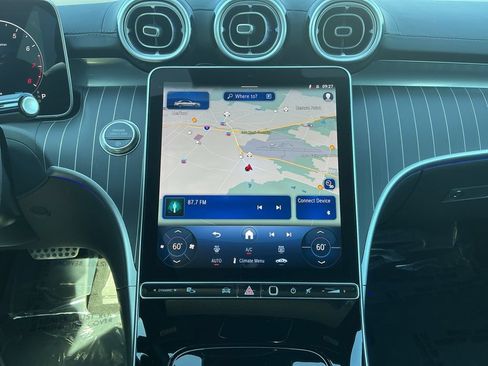 Certified 2025 Mercedes-Benz C 300 4MATIC Sedan image 27