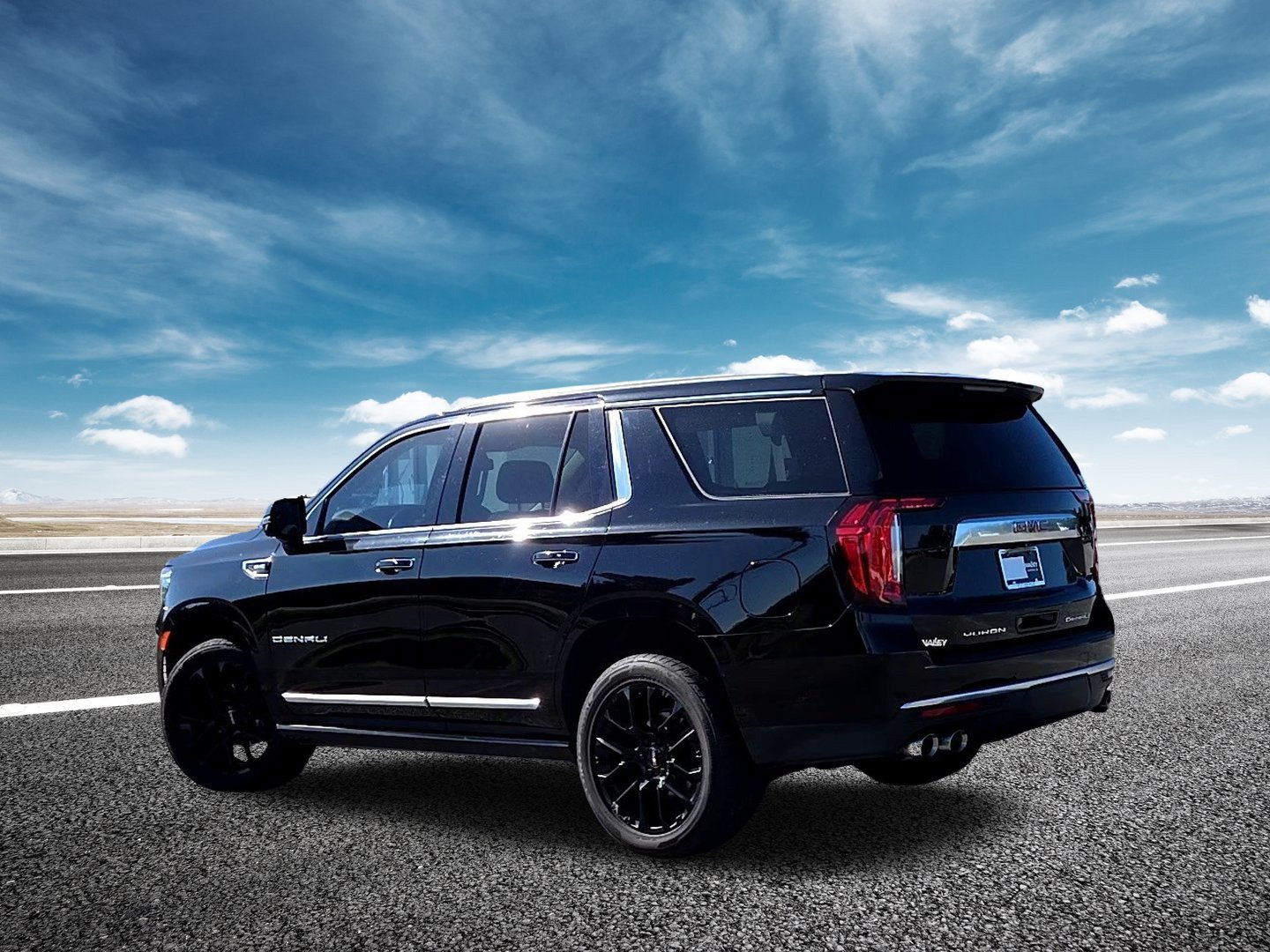Used 2022 GMC Yukon Denali RWD image 5