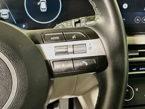 Used 2025 Hyundai Tucson SEL FWD image 17