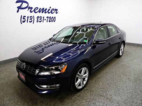 Used 2014 Volkswagen Passat TDI SEL Premium FWD image 1