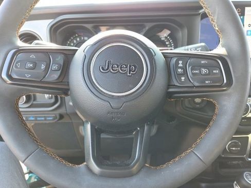 Used 2024 Jeep Wrangler Unlimited w/ Convenience Group image 12