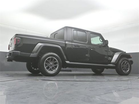 Used 2021 Jeep Gladiator Overland w/ Cold Weather Group image 36