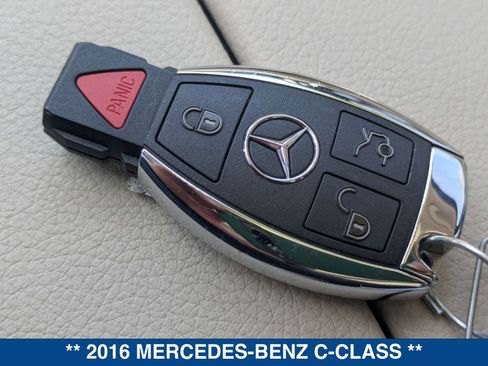 Used 2016 Mercedes-Benz C 300 4MATIC Sedan image 33